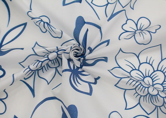 Toptan beyaz taban çiçek desen Baskı triko polyester sünger kumaş yatak koruyucusu için