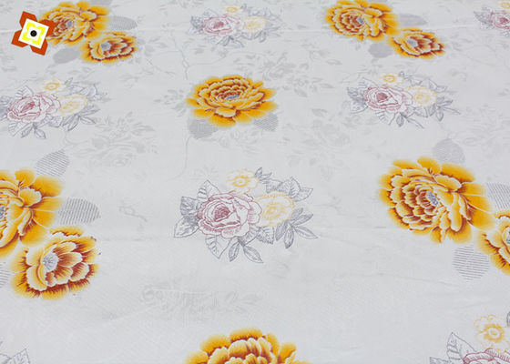 230cm Genişlik Yatak Kapitone Kumaş Polyester Çözgü Örme Baskı Bronzlaştırıcı Buzlu